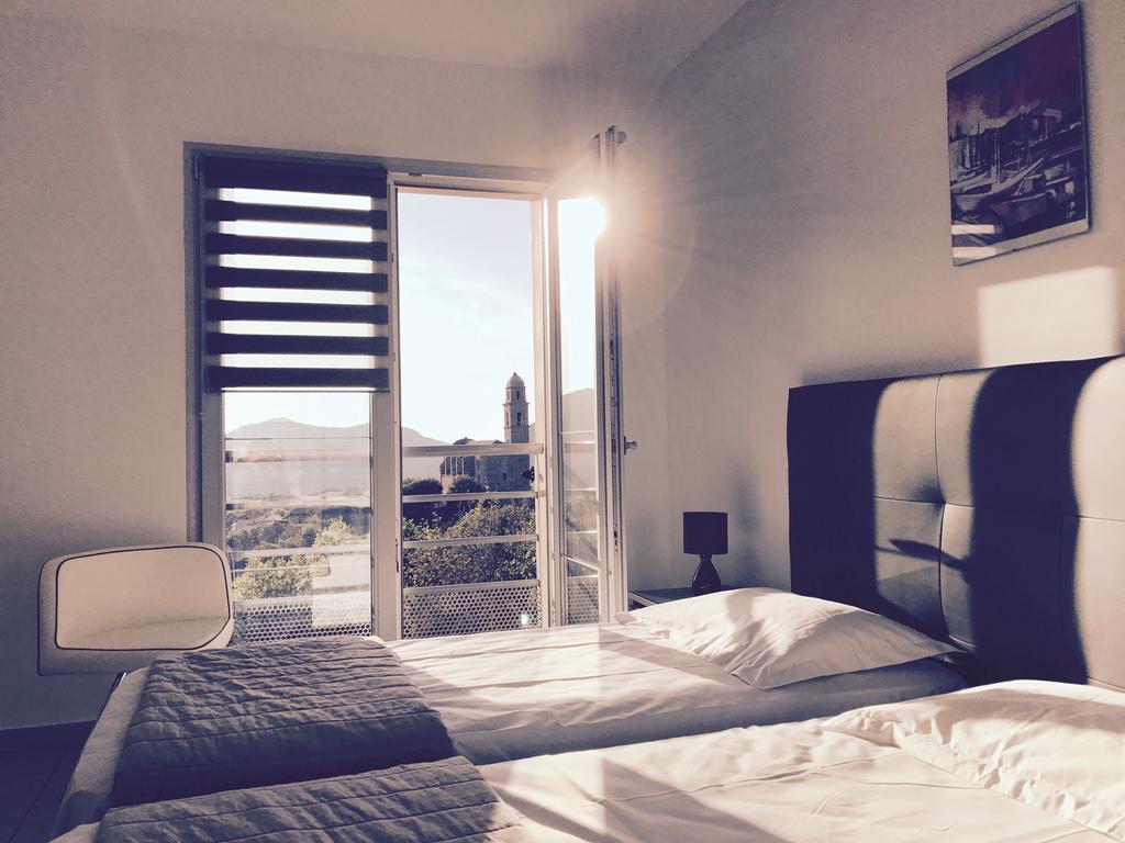 Apartmán Casale A Figa Bianca Patrimonio Exteriér fotografie